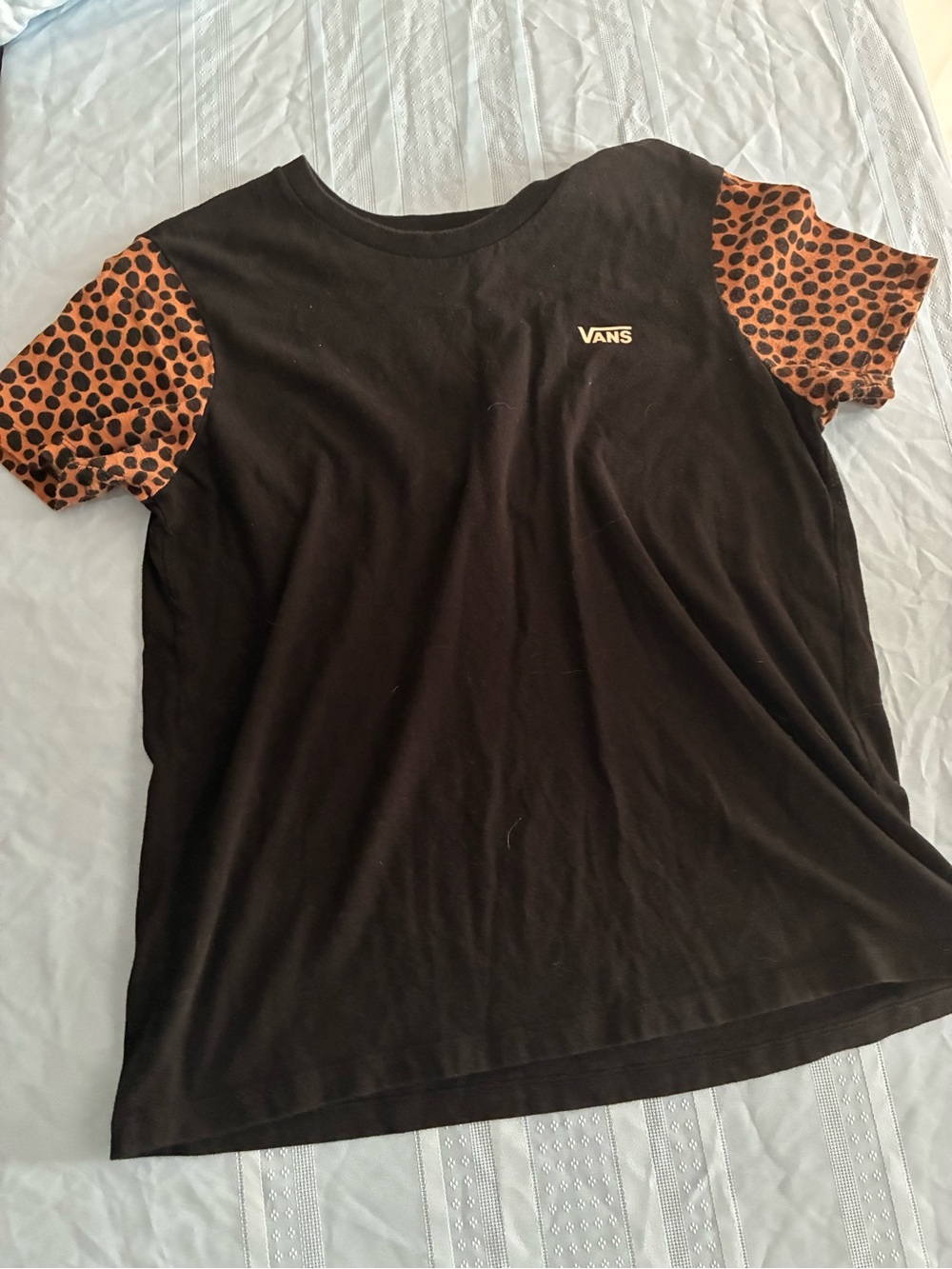 Vans Women’s Large Black Tee with Leopard-Print Short Sleeves